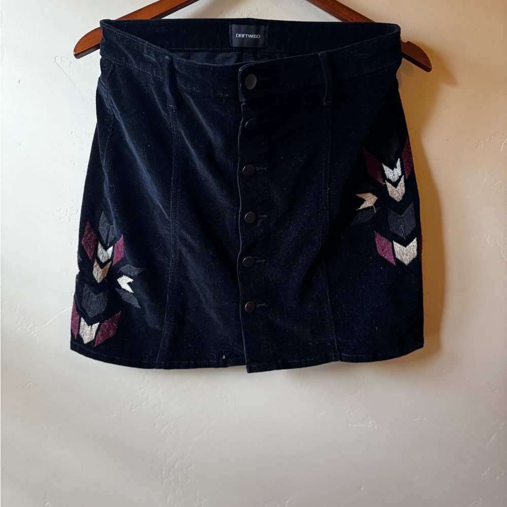 Chic Black Button-Up Skirt